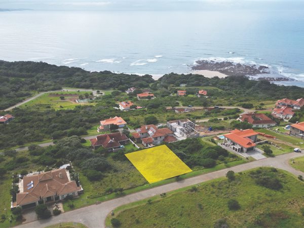1080 m² Land available in Khamanga Bay