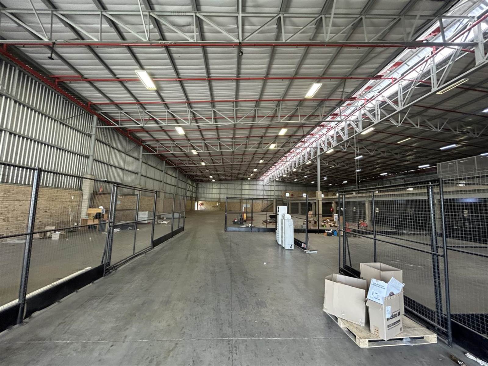 3835  m² Industrial space in Glen Austin photo number 1