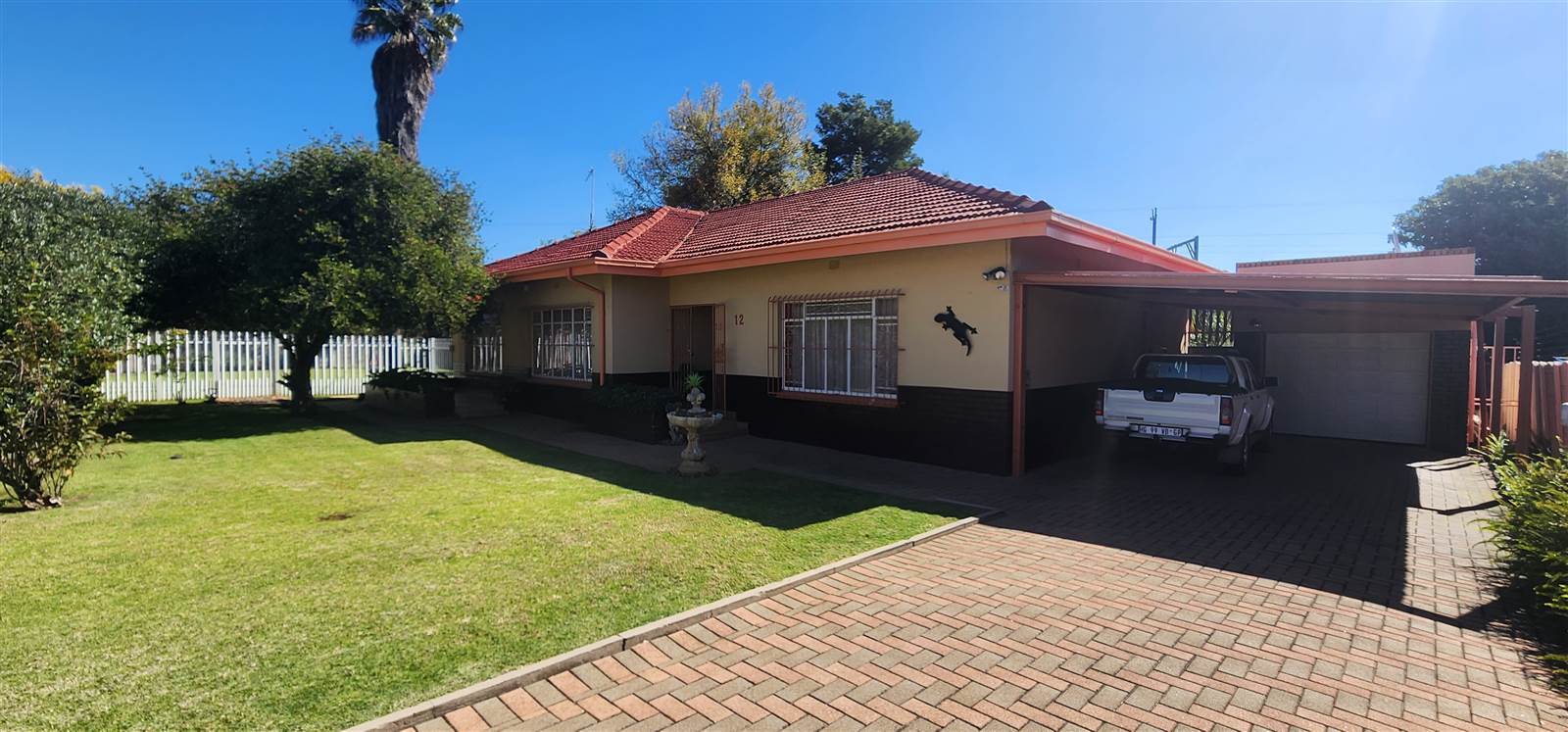 3 Bed House in Kleinfontein photo number 3