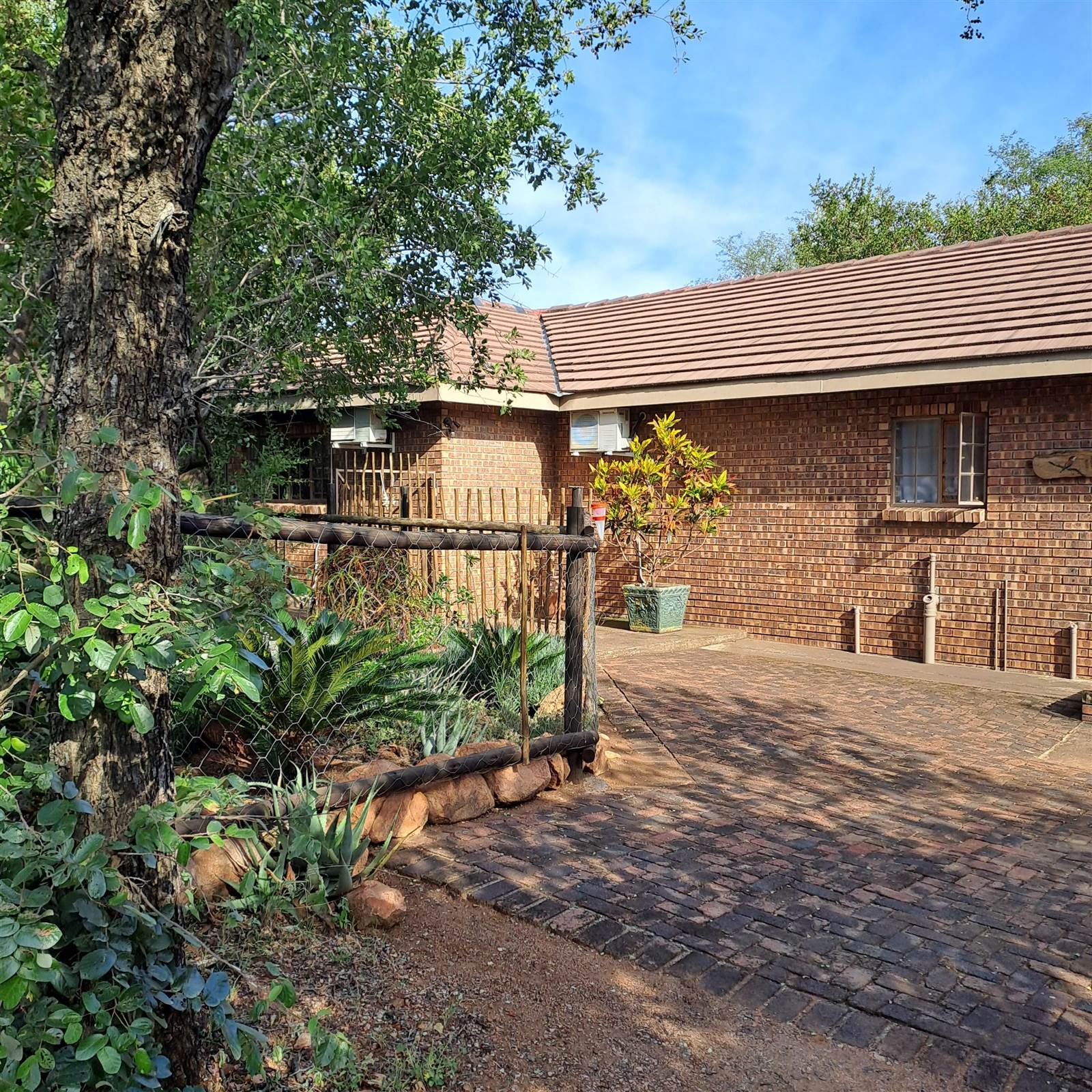 3 Bed House in Marloth Park photo number 1