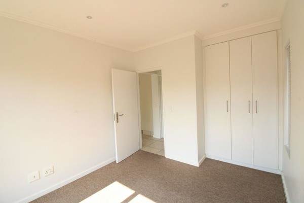 1 Bed House in Fourways photo number 10