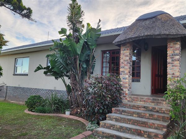 3 Bedroom House 3 Bedroom House