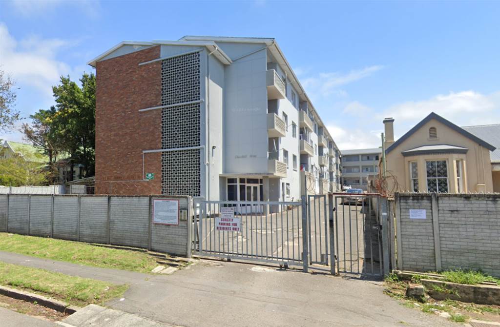 2 Bed Apartment in Southernwood photo number 1