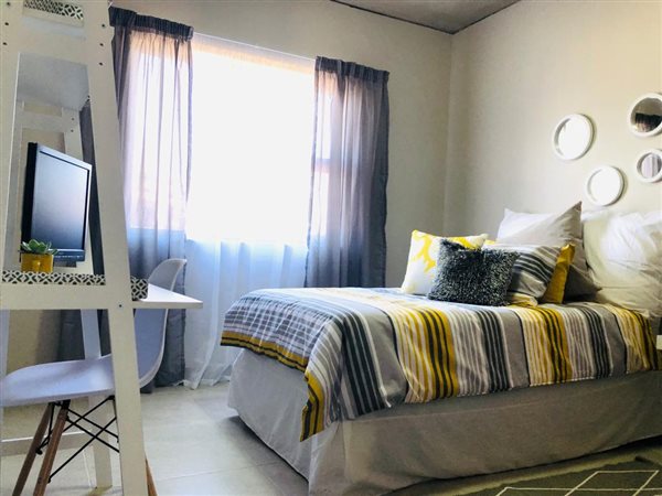 2 Bedroom Apartment 2 Bedroom Apartment
