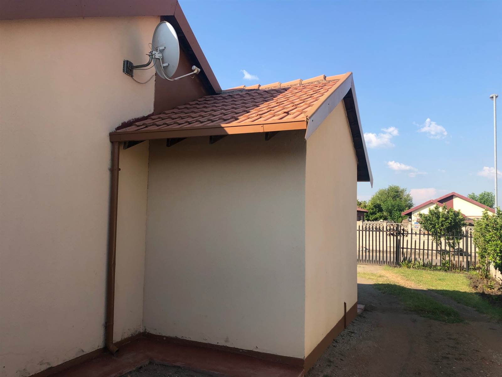 2 Bed House in Rustenburg Rural photo number 14