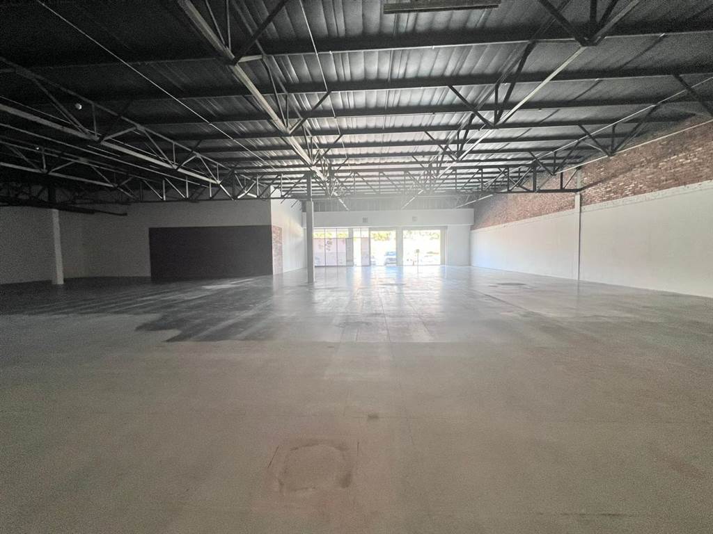 800  m² Commercial space in Little Falls photo number 16