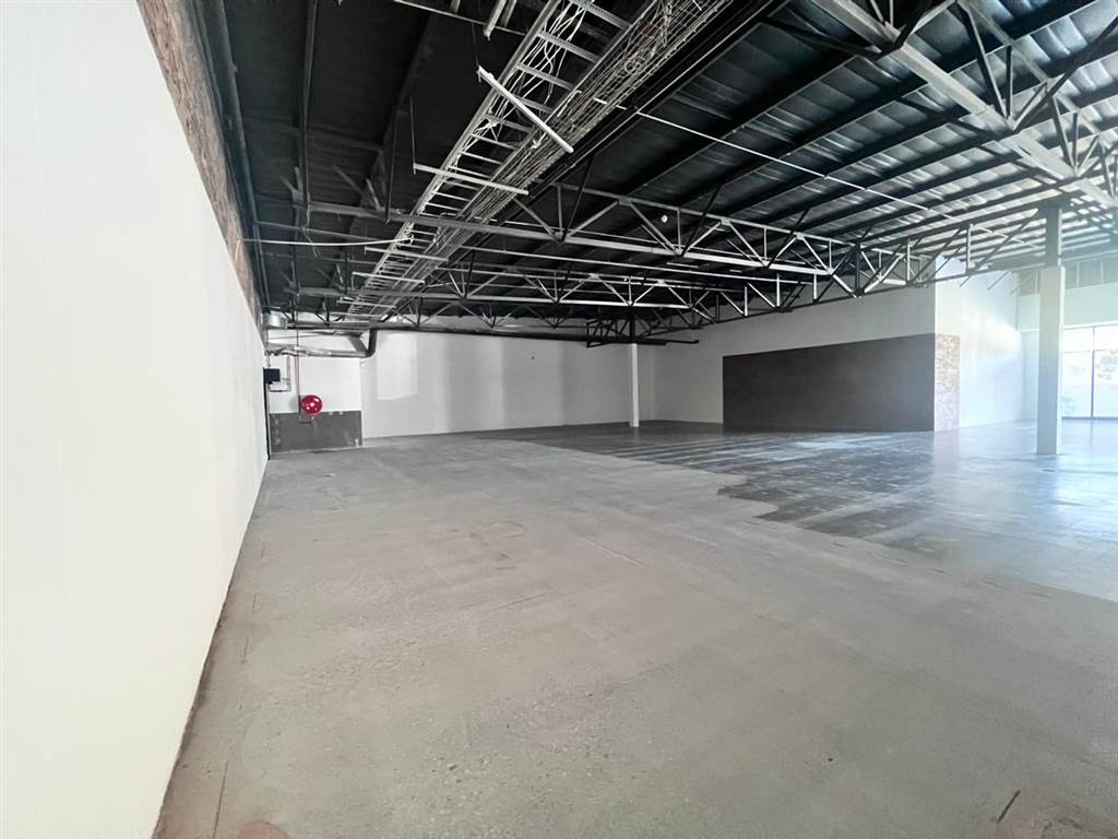 800  m² Commercial space in Little Falls photo number 17