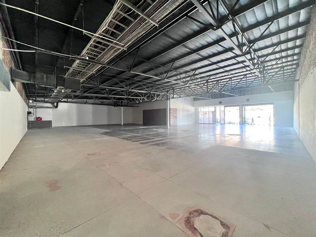 800  m² Commercial space in Little Falls photo number 15