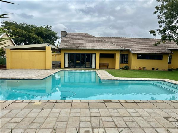 3 Bed House in Florida Park