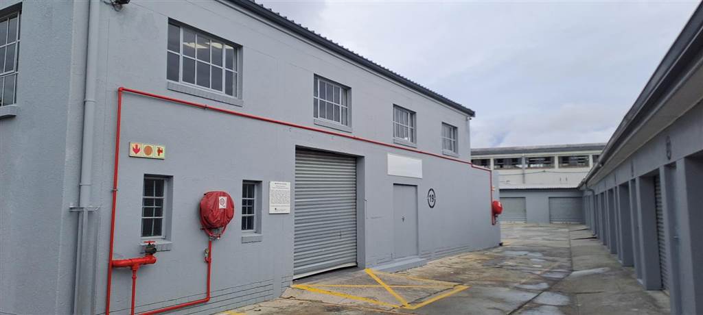 257  m² Commercial space in Maitland photo number 2