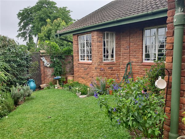 2 Bedroom Simplex 2 Bedroom Simplex