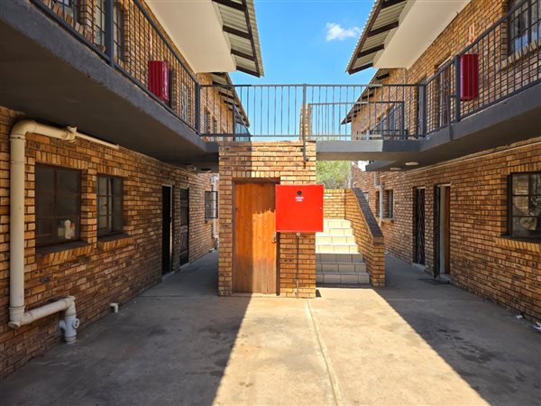 3 Bedroom Apartment 3 Bedroom Apartment