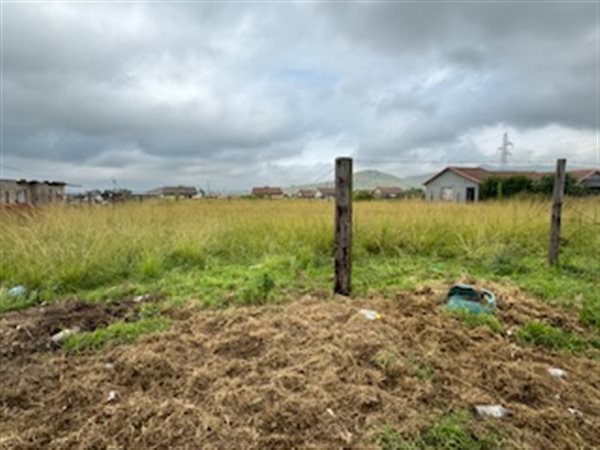 720 m² Land