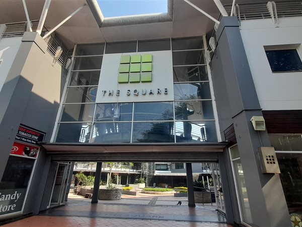 139 m² Retail Space 139 m² Retail Space