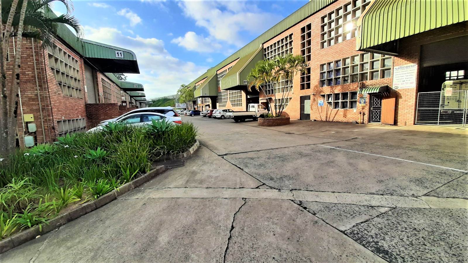 397  m² Industrial space in Pinetown Central photo number 3
