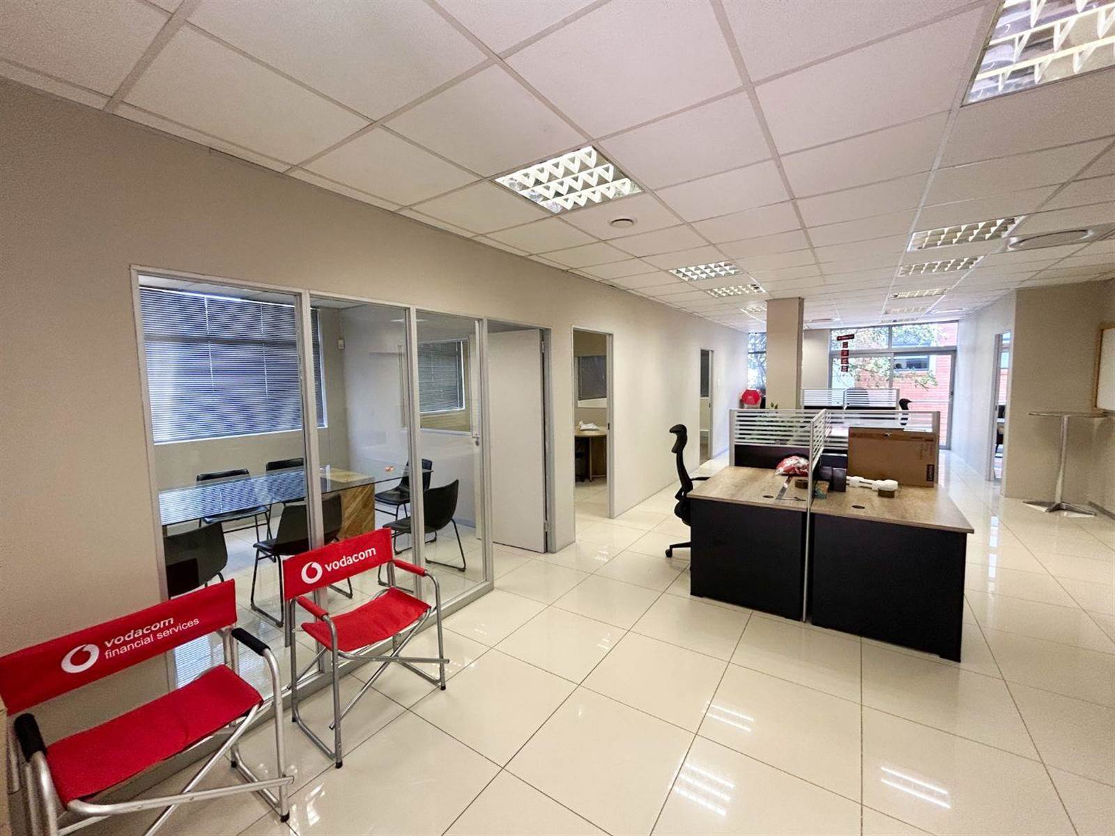 150  m² Office Space in La Lucia photo number 5