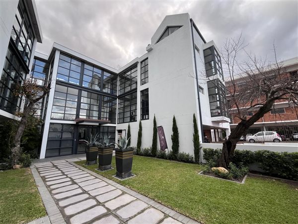 114 m² Commercial space 114 m² Commercial space