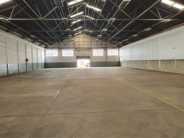 1500  m² Industrial space