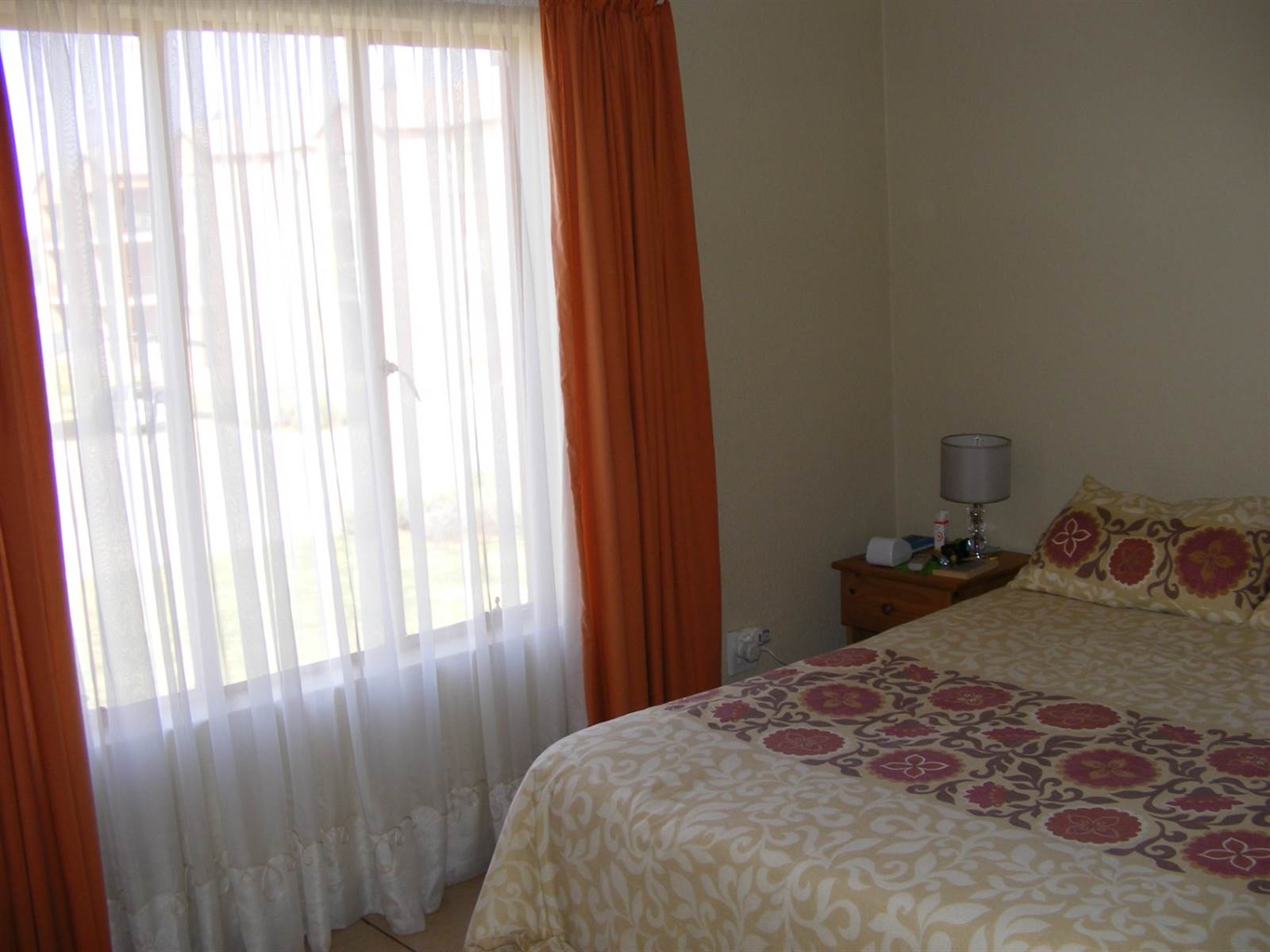 2 Bed Apartment in Lephalale (Ellisras) photo number 4