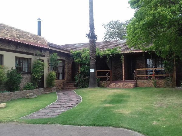 16 Bed, Bed and Breakfast in Ermelo