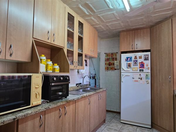 3 Bedroom House 3 Bedroom House