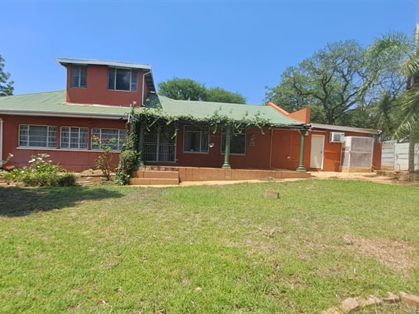 7 Bed House in Louis Trichardt