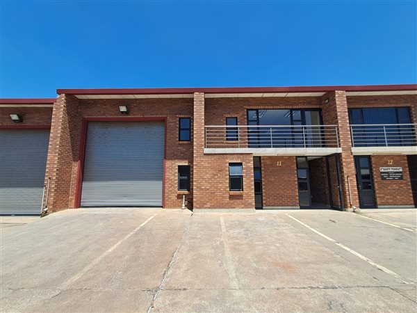 324  m² Industrial space