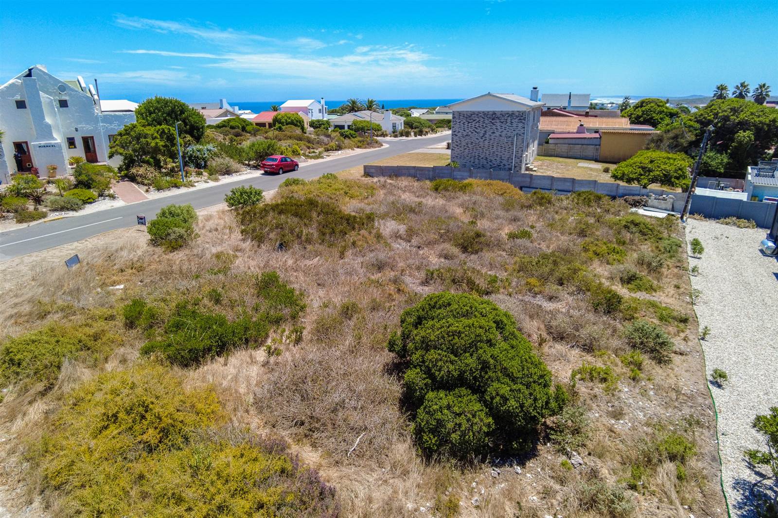 704 m² Land available in Yzerfontein photo number 1