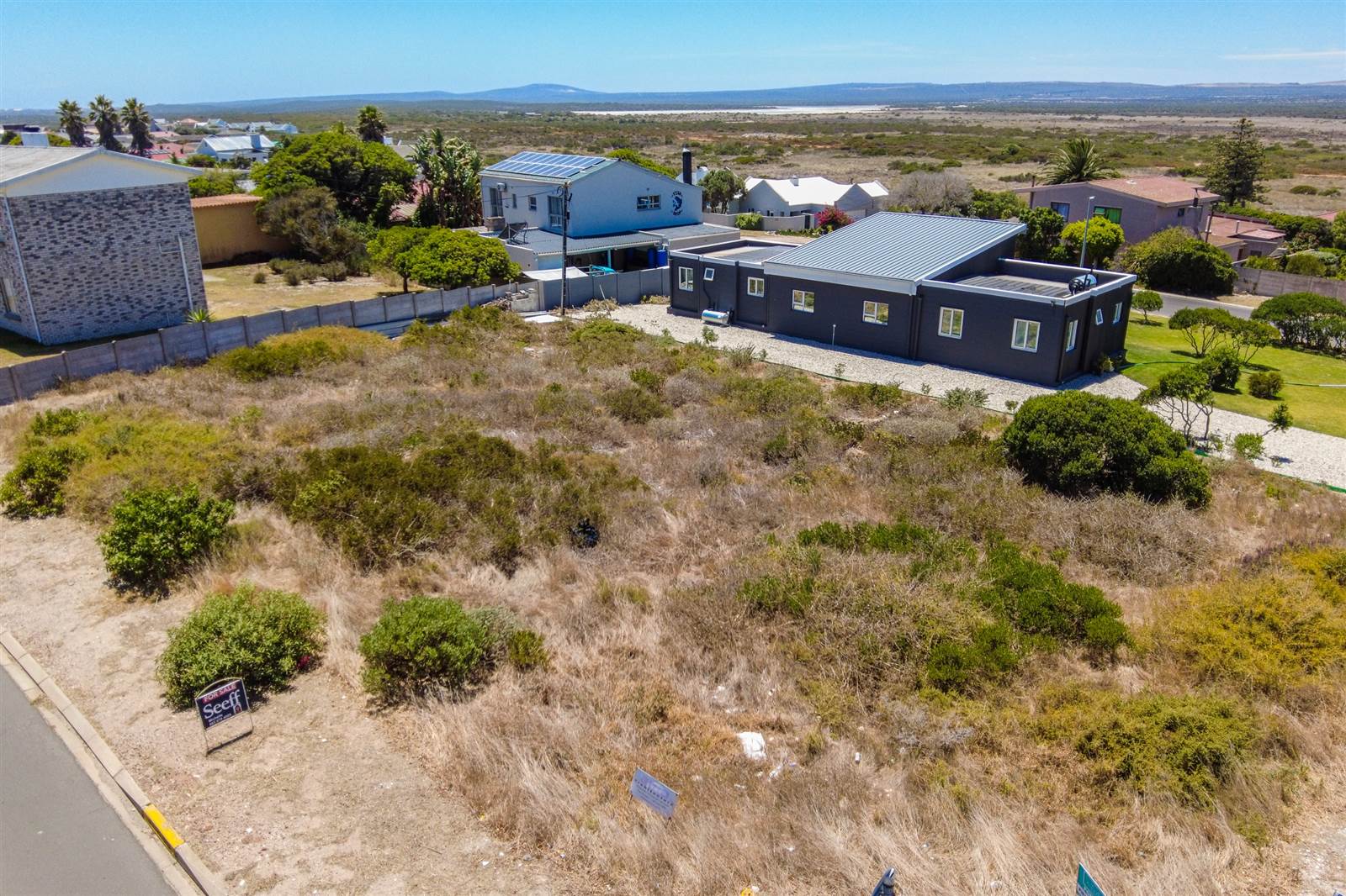 704 m² Land available in Yzerfontein photo number 5
