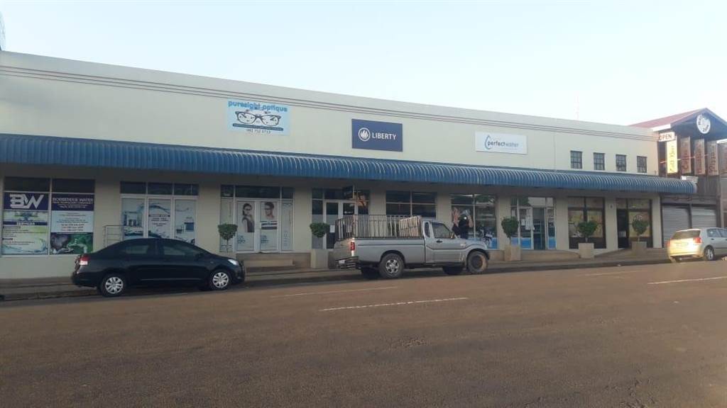 110  m² Commercial space in Louis Trichardt photo number 6