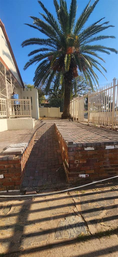 3 Bed House in Laudium photo number 16