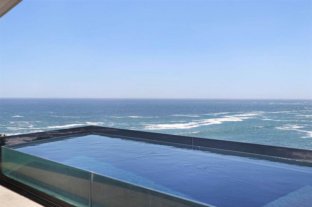 3 Bed Apartment in Camps Bay photo number 19