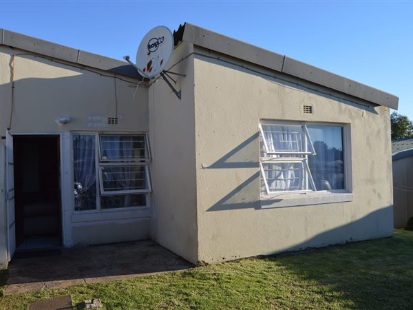 3 Bedroom Townhouse 3 Bedroom Townhouse