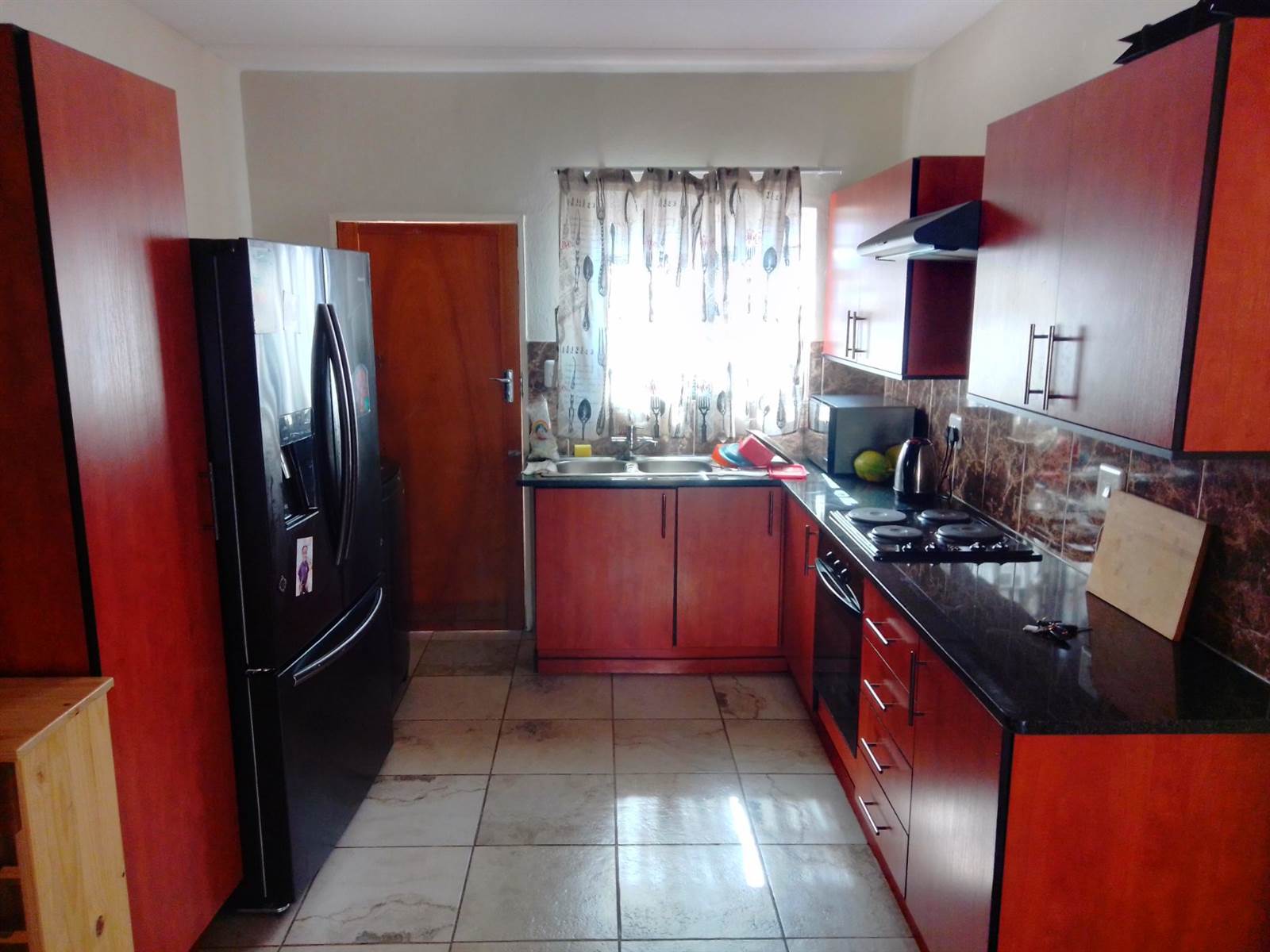 3 Bed Townhouse in Waterval East photo number 7