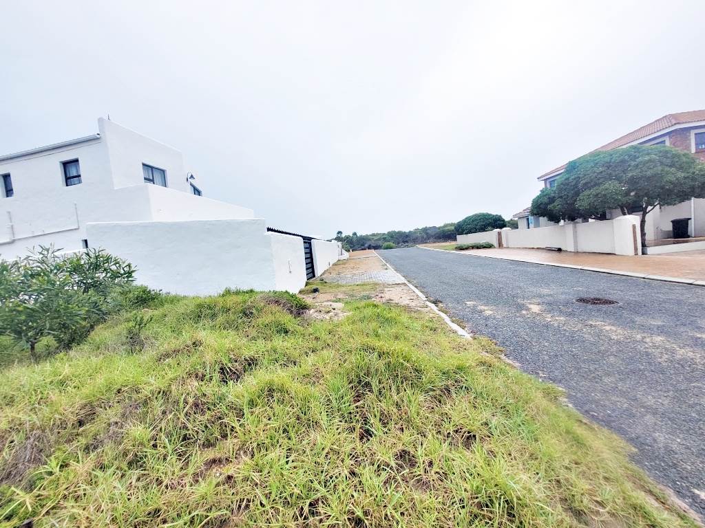 942 m² Land available in Struisbaai photo number 13
