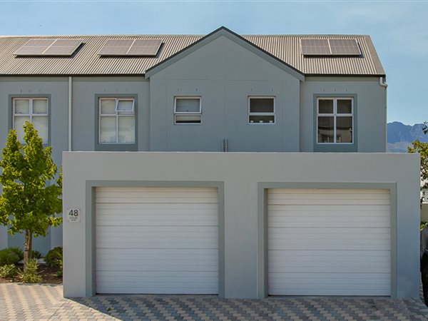2 Bedroom Duplex 2 Bedroom Duplex
