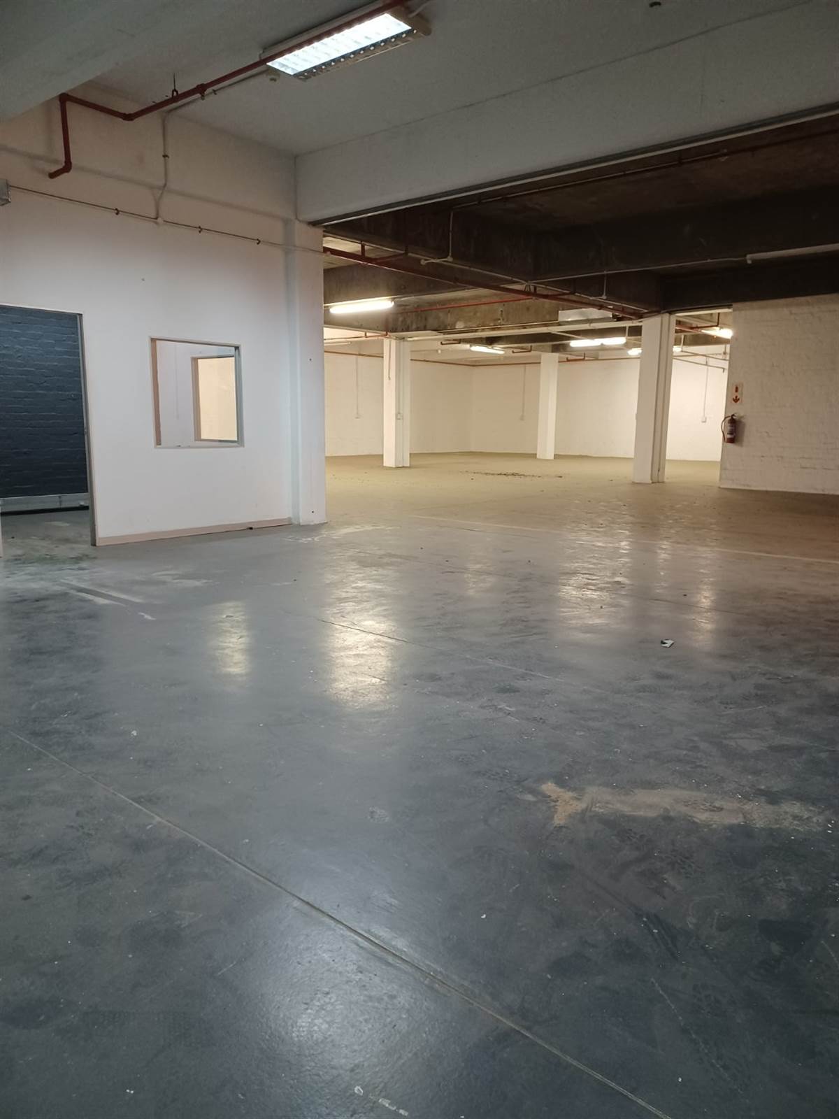 87000  m² Industrial space in Bellville Central photo number 16