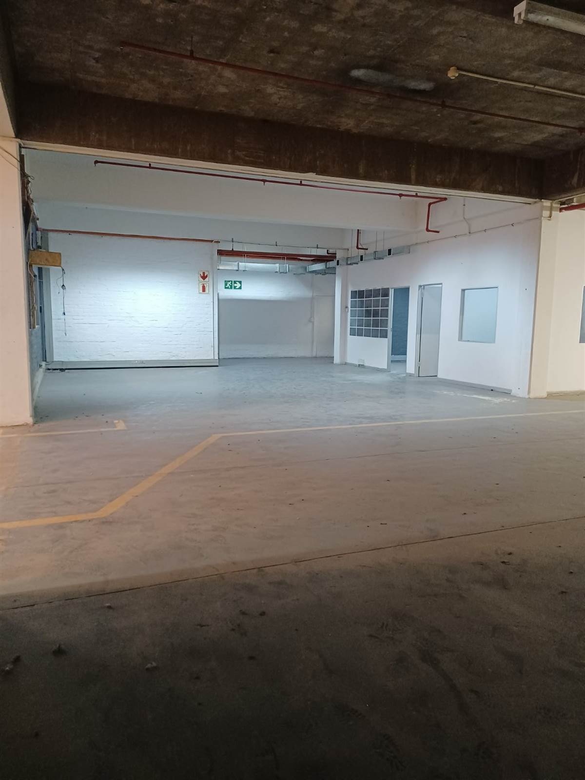 87000  m² Industrial space in Bellville Central photo number 10