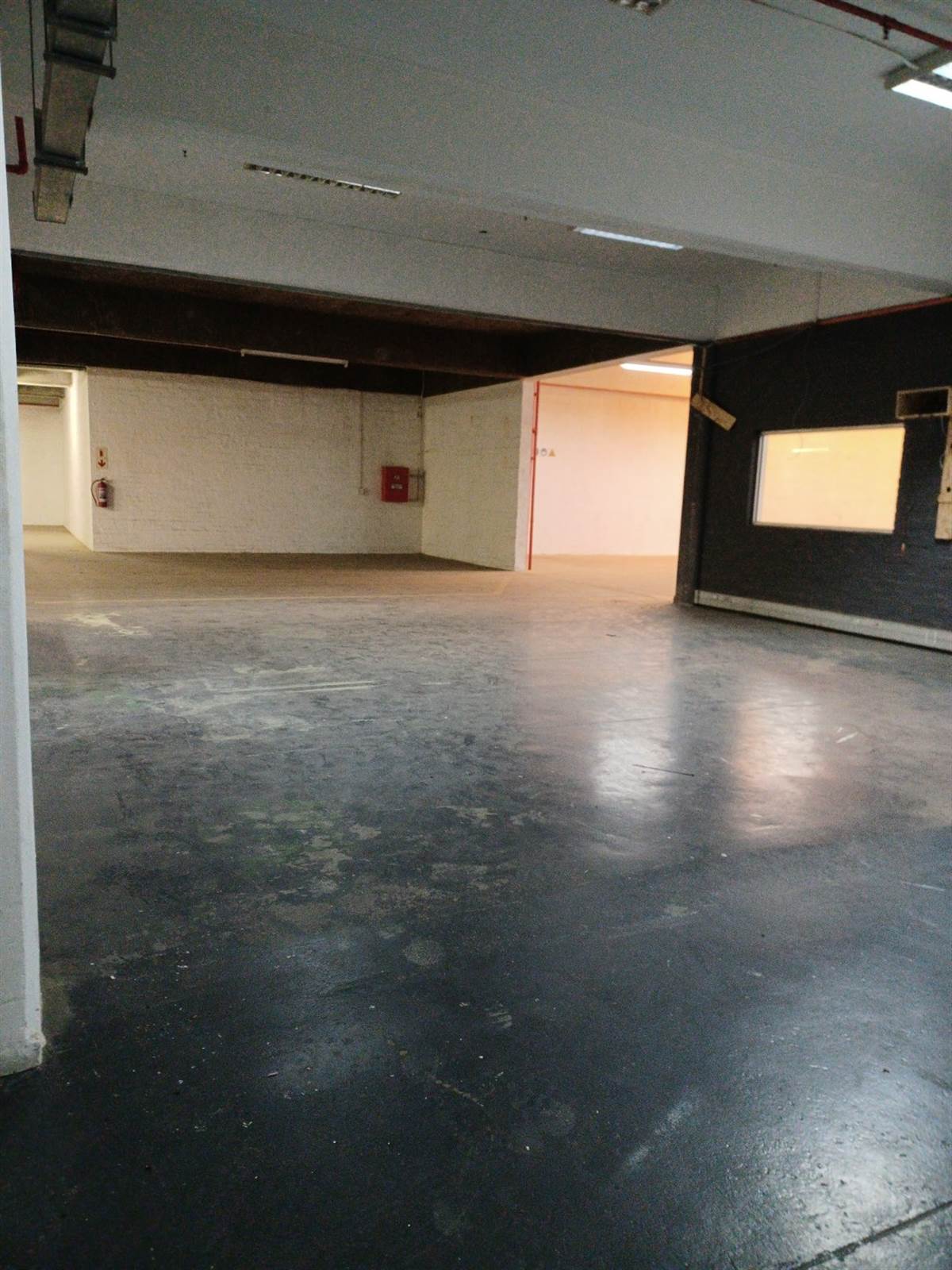 87000  m² Industrial space in Bellville Central photo number 15