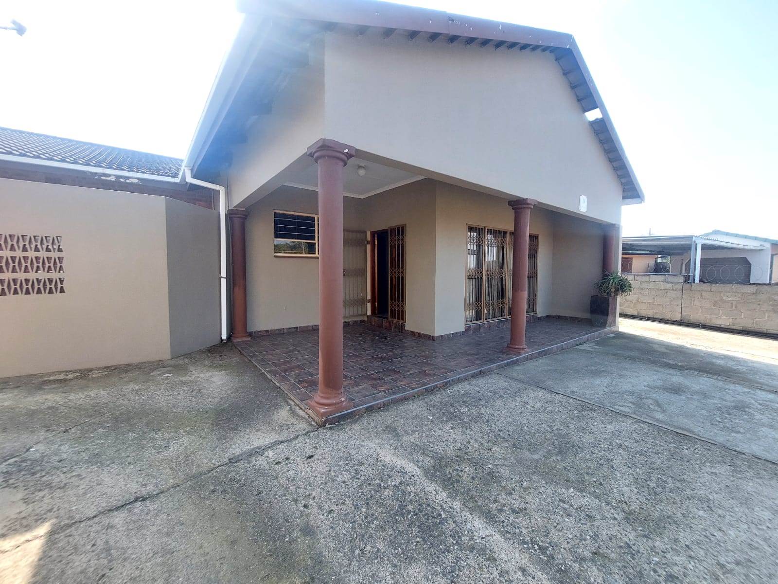 4 Bed House in Forderville photo number 1