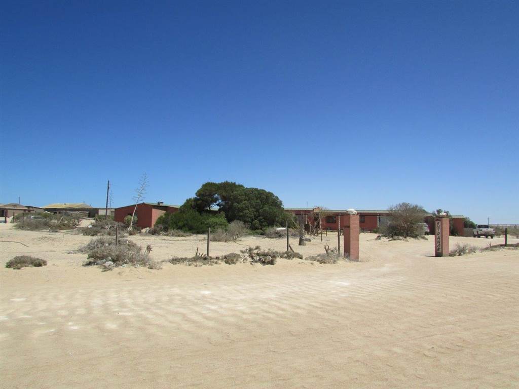 10 Bed Flat in Port Nolloth photo number 12