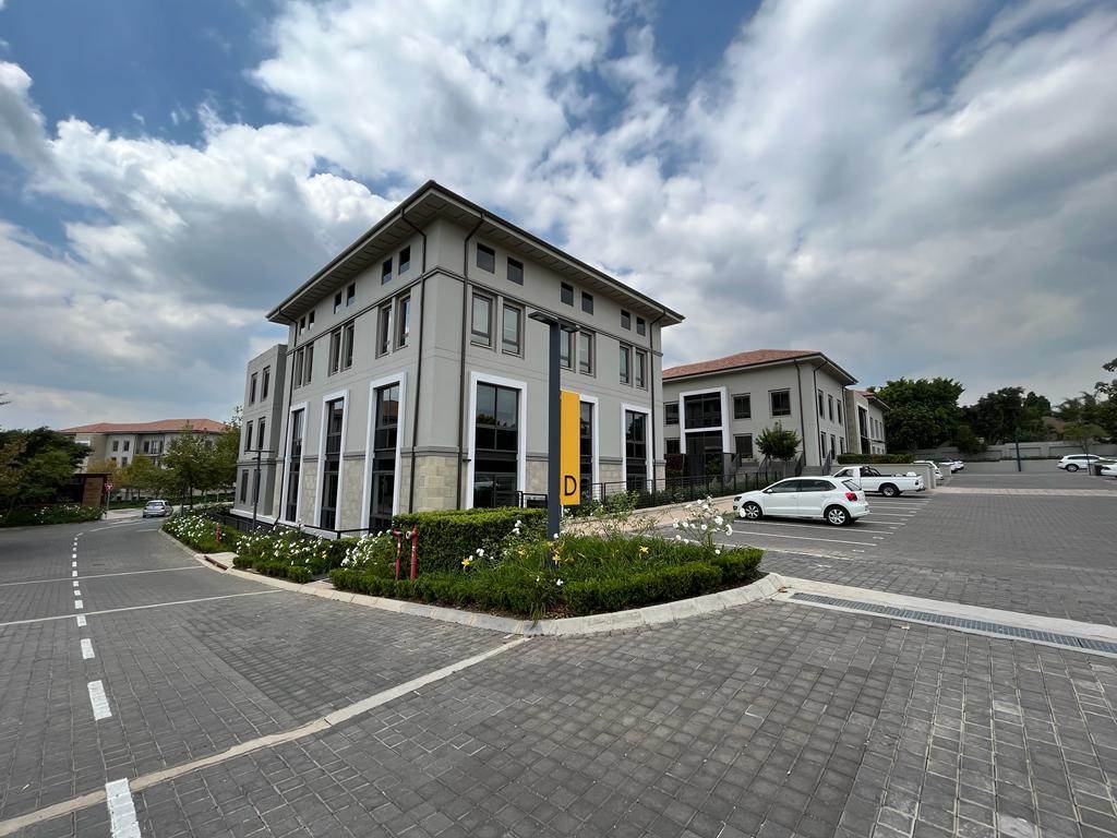 3000  m² Commercial space in Fourways photo number 3