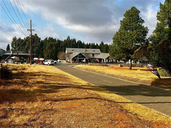 1 983 m² Land 1 983 m² Land