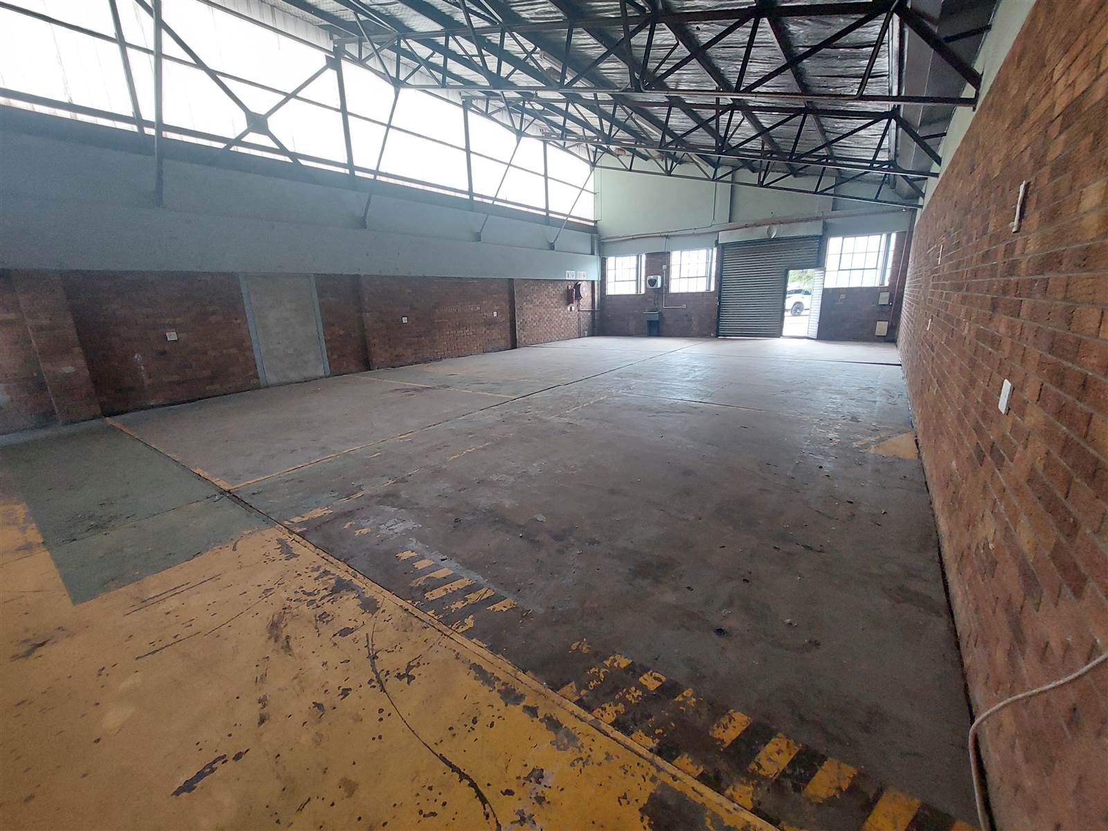 200  m² Industrial space in Brakpan North photo number 4
