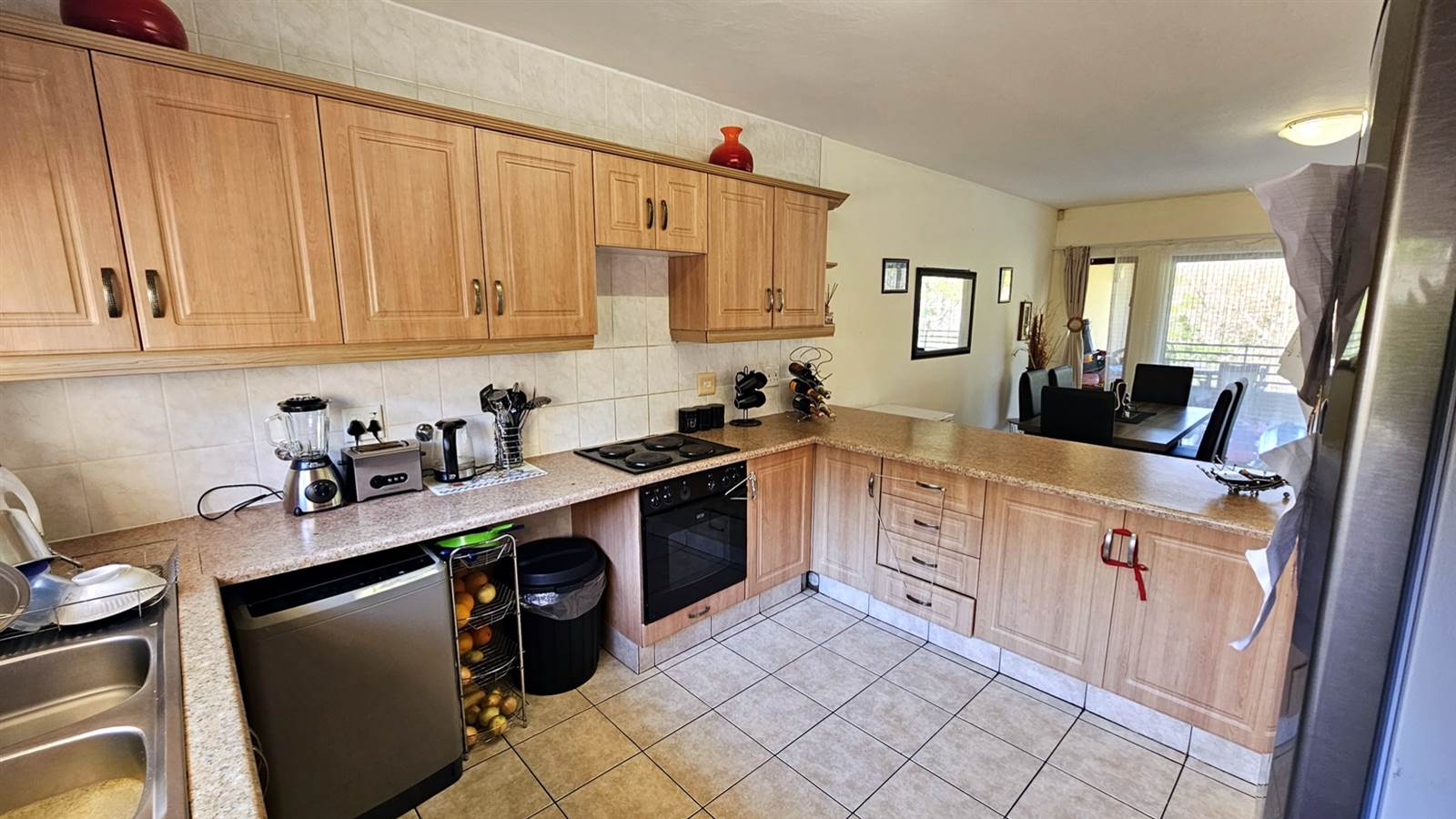 4 Bed Apartment in St Michaels on Sea photo number 5
