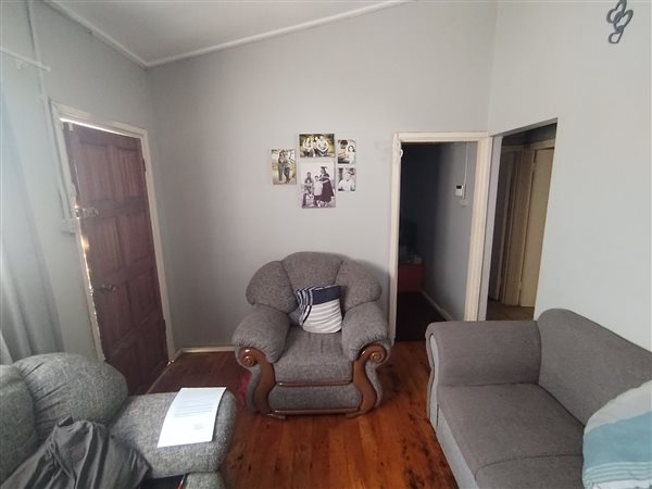 2 Bedroom House 2 Bedroom House