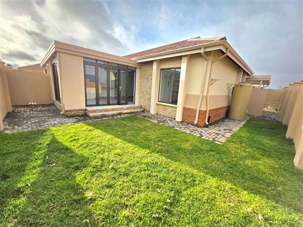 2 Bedroom Townhouse 2 Bedroom Townhouse