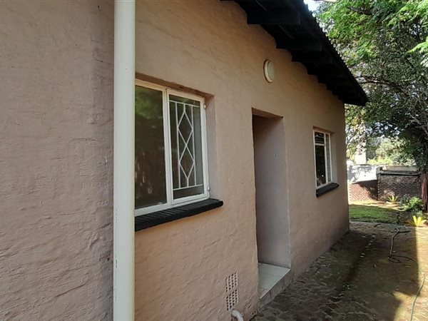 2 Bed Garden Cottage