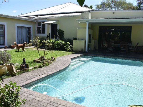 5 Bedroom House 5 Bedroom House