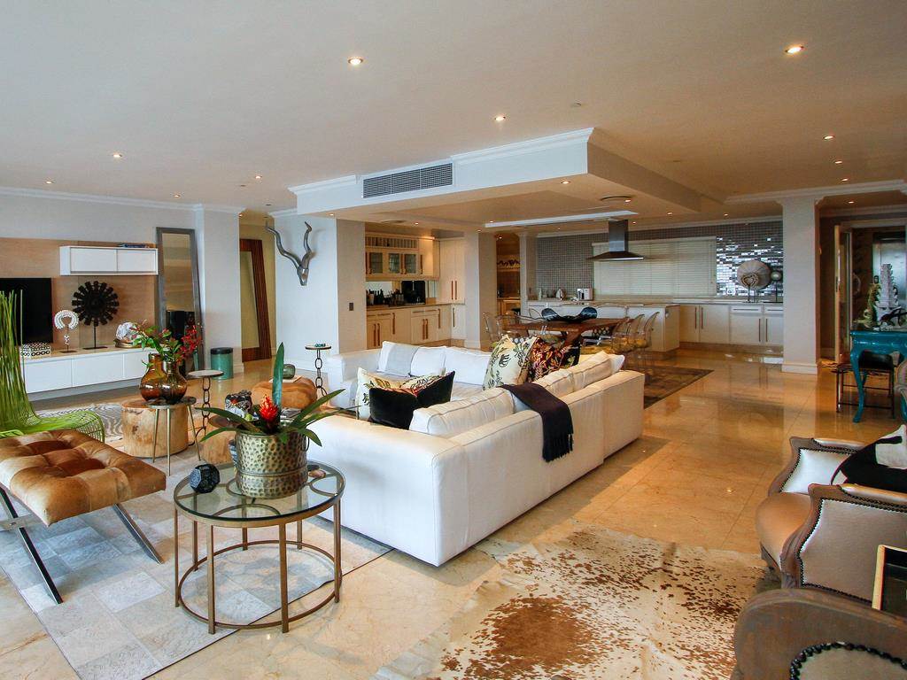 4 Bed Apartment in Umhlanga Rocks photo number 10